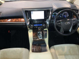 アルファード ハイブリッド 2.5 X E-Four 4WD 