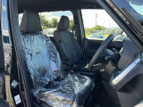 当店では入荷次第隅々まで車への傷、へこみ等をチェックしております。安心してお客様のご希望に合った一台もお探しする事も可能です。