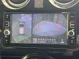 【アラウンドビューモニター】専用のカメラにより、上から見下ろしたような視点で360度クルマの周囲を確認することができます☆死角部分も確認しやすく、狭い場所での切り返しや駐車もスムーズに行えます。