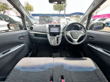車を運転する際には運転席の存在は欠かせません。なのでしっかりとチェックしたいポイントですね。