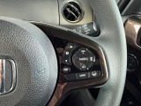 【クルーズコントロール】アクセルペダルを踏まずに一定の車速で走行できます。高速道路など加減速の少ないシーンで非常に便利です。ロングドライブの疲れを軽減してくれます☆車線維持支援システムスイッチも装備♪