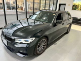 【ご納車後について】遠方のお客様はお住まいのエリアのBMWサービス工場にてメンテナンスを受けて頂けます。現地BMWへのお取次ぎなどもさせて頂きますのでご安心下さい。