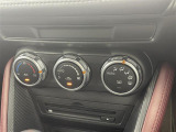 【オートエアコン】車内温度を感知して自動で温度調整をしてくれるのでいつでも快適な車内空間を創り上げます!