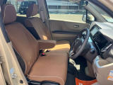 当店の車は全台保証付きで購入後も安心です。保証期間中は全国のホンダディーラーで保証修理を受け付けております。(詳細はスタッフまで!)