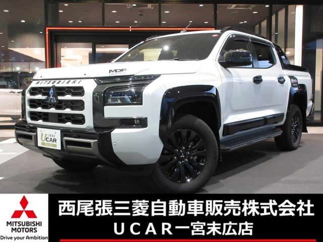 トライトン 2.4 GSR ディーゼル 4WD 