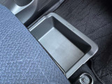 助手席シートアンダートレイ☆MAX2キロまで載せていただけます(^^)/