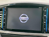 【大画面ナビ】人気の大型8インチナビを装備。存在感のある大画面はインパクト大!ナビ利用時のマップ表示は見やすく、テレビやDVDは臨場感がアップ!いつものドライブがグッと楽しくなります♪