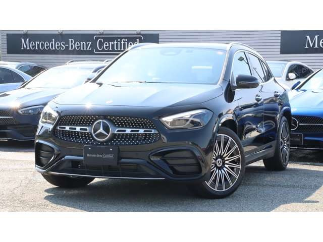 GLAクラス GLA200d 4マチック AMGラインパッケージ 4WD 