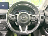 【ステアリングスイッチ】運転中、前方から目線をそらすことなく、オーディオ等の操作が可能な便利機能!安心&快適なドライブを演出してくれます♪