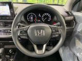 【ステアリングスイッチ】運転中、前方から目線をそらすことなく、オーディオ等の操作が可能な便利機能!安心&快適なドライブを演出してくれます♪