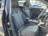 Q2 1.0 TFSI スポーツ 