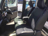 運転席・助手席全体像です