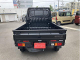 静岡ダイハツの直営店舗同士であれば、お住まいから最寄りの店舗にお車を取り寄せてご商談いただくことも可能です。