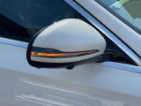 納車前整備は、メルセデスベンツ国際認定メカニックによる最新の検査ライン等の施設が充実した当社工場で入念に行います。メルセデス・ベンツの定める厳しい基準をクリアしたお車のみをご案内させて頂きます。
