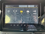 【9インチナビ】TV CD/DVD再生やBluetoothオーディオなど多彩なメディアに対応したメモリーナビを装備しています。