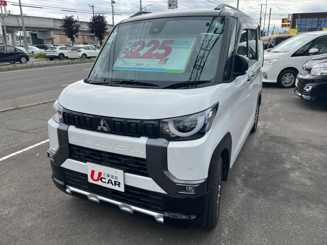 デリカミニ G プレミアム 4WD 