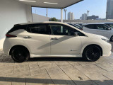 リーフ X Vセレクション 90周年記念車 