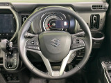 【ステアリングスイッチ】運転中、前方から目線をそらすことなく、オーディオ等の操作が可能な便利機能!安心&快適なドライブを演出してくれます♪