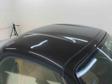 軽自動車はもちろん、乗用車、商用車、福祉車両や他銘柄のお車など、豊富なラインアップで取り揃えております。スタイルも走りも多彩なクルマの中から、お客様にぴったりの1台がきっと見つかります。
