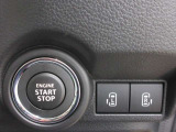 両側電動スライドドアのスイッチ付です。車内からもスイッチひとつで楽にドアの開閉が可能です。電動なので開閉時に力を使う必要がなく、半ドアになることもありません!