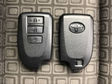 スマートキーです!ドアの施錠・解錠・エンジンの始動がスムーズで大変便利です!