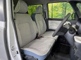 運転席シート廻りは使用感も少なく、良好な状態となっています。丁寧に使われていたことがよくわかりますね。