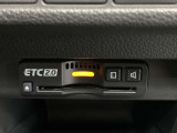 後席側にもUSBも完備しており長距離でも安心です!スマートフォンやタブレット等の充電が可能なUSBポート付きです。好きな音楽も一緒に連れ出せますよね。