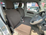 運転しやすいドライバーズシート!
