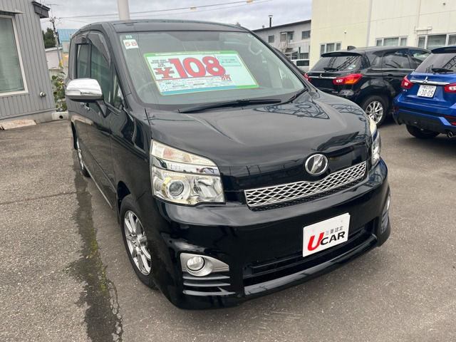 ヴォクシー2.0 ZS 4WD
