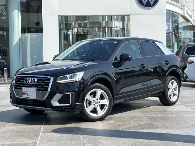 Q2 1.0 TFSI スポーツ 