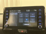 いまや必須装備「ナビゲーション」搭載!知らない場所にスイスイッとドライブ。もう、これなしではハンドルを握れませんね!でも運転中の操作は危険ですのでご注意ですね☆