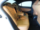 ゆとりある広々とした車内空間は、ドライブを始め買い物やレジャーなど、幅広く活躍します。一人でもみんなとでもお出かけを楽しみましょう!