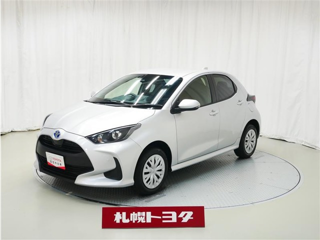 ヤリス 1.5 ハイブリッド X E-Four 4WD 