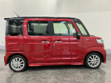 後席両側電動スライドドア☆開け閉めの際に隣の車や壁にぶつける心配もありません。