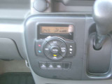 快適オートエアコン付♪設定温度をキープし車内を快適な温度に保ちます♪