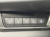 【i-ACTIVESENSE】走行中に前方の車両等を認識し、衝突しそうな時は警報とブレーキで衝突回避と被害軽減をアシスト。より安全にドライブをお楽しみいただけます。