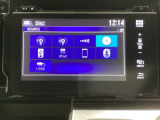 オーディオはディスプレイ・オーデイオを搭載しています。CD再生の他に、Bluetoothオーディオ機能やUSB端子を使って、外部入力から音楽なども楽しめます。