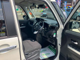 使用感のないきれいな運転席シートです!