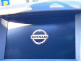 【メーカー純正ナビ】インテリアに溶け込むスタイリッシュな「専用設計」メーカーナビを装備♪視認性や操作性など基本性能にも優れ、より上質なカーライフをお楽しみいただけます。