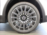 お気軽にお問い合わせください。Tel:075-325-0440 Mobile:090-6756-7496  中古車担当:廣田まで