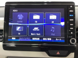 ナビゲーションはフルセグTV、インターナビ対応のGathers純正メモリーナビを搭載しています。Bluetoothオーディオ機能がありますので、スマートフォンなどの音楽も再生できます。