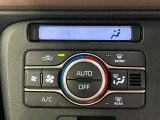 【オートエアコン】 お好みの室温を自動でキープ!大きくて見やすいボタンや画面・アイコンで、操作もとても簡単です