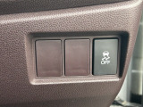 運転席操作部スイッチの画像です。