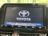 【純正9型ナビ】人気の純正ナビを装備。オーディオ機能も充実しており、Bluetooth接続すればお持ちのスマホやMP3プレイヤーの音楽を再生可能!毎日の運転がさらに楽しくなります!!