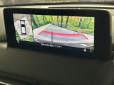 【360°ビューモニター】専用のカメラにより、上から見下ろしたような視点で360度クルマの周囲を確認することができます☆死角部分も確認しやすく、狭い場所での切り返しや駐車もスムーズに行えます。