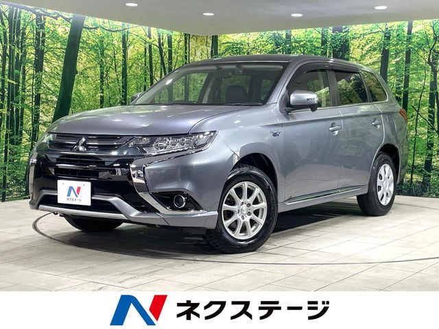 アウトランダーPHEV2.0 M 4WD