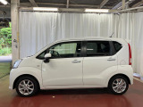 【スマートアシストIII搭載車】 衝突回避支援ブレーキ機能(対車両・歩行者)、衝突警報機能(対車両・対歩行者)、誤発信抑制制御機能などの機能で安全な運転をサポートします
