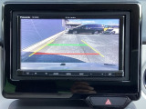 バックカメラも装備しております。車庫入れの苦手なお客様も安心!重宝してくれます!