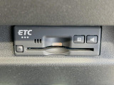【ETC】高速道路の料金所をストレスなく通過!話題のスポットやサービスエリアに多い「スマートIC」利用時は必須のアイテムです。当店でセットアップを実施、ご納車当日からすぐにご利用いただけます!