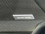 ハーマンカードンのカースピーカーは良質な音を届けると同時に、その先にある車内空間における上質な“音楽体験”も提供している。